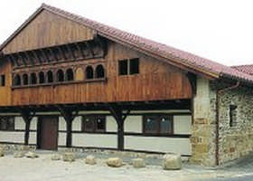 Sari-Haundi baserria